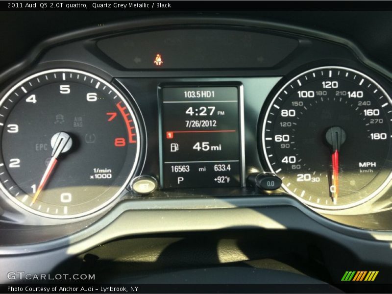 Quartz Grey Metallic / Black 2011 Audi Q5 2.0T quattro