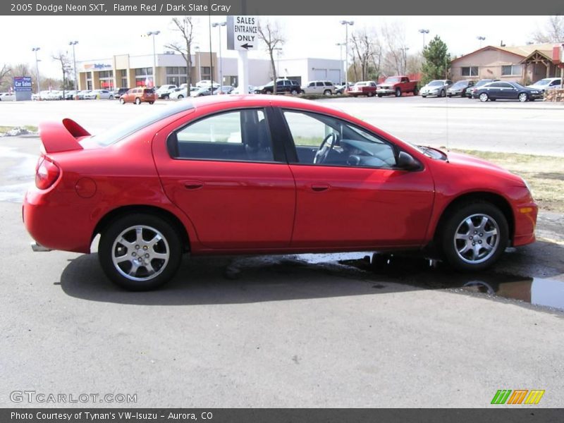 Flame Red / Dark Slate Gray 2005 Dodge Neon SXT