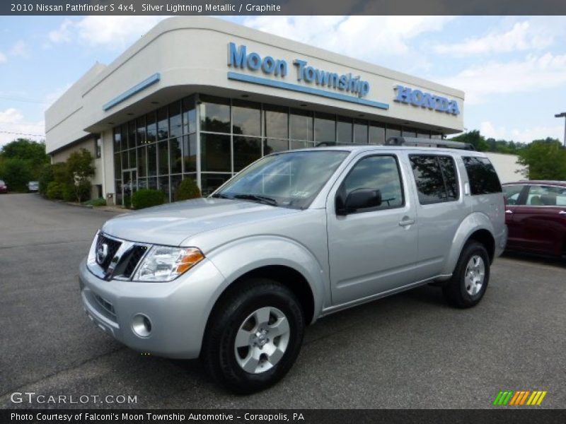 Silver Lightning Metallic / Graphite 2010 Nissan Pathfinder S 4x4