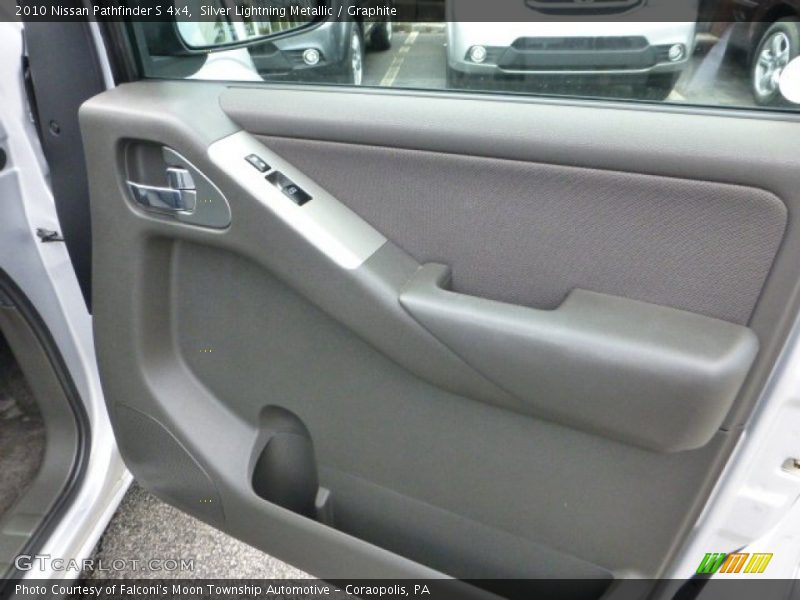 Silver Lightning Metallic / Graphite 2010 Nissan Pathfinder S 4x4