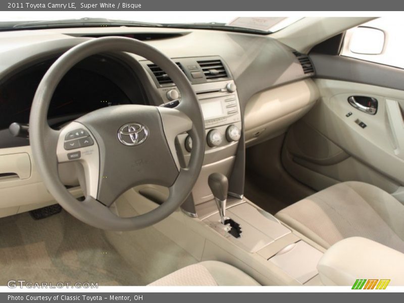Super White / Bisque 2011 Toyota Camry LE