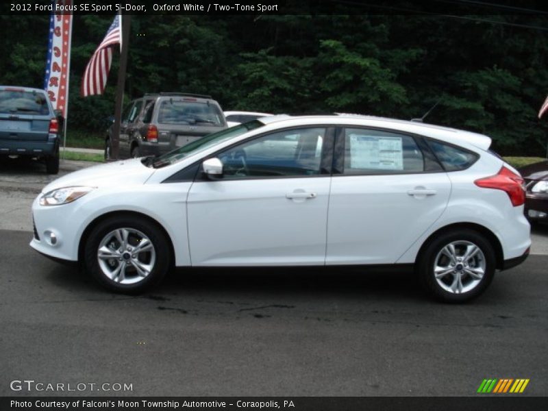 Oxford White / Two-Tone Sport 2012 Ford Focus SE Sport 5-Door