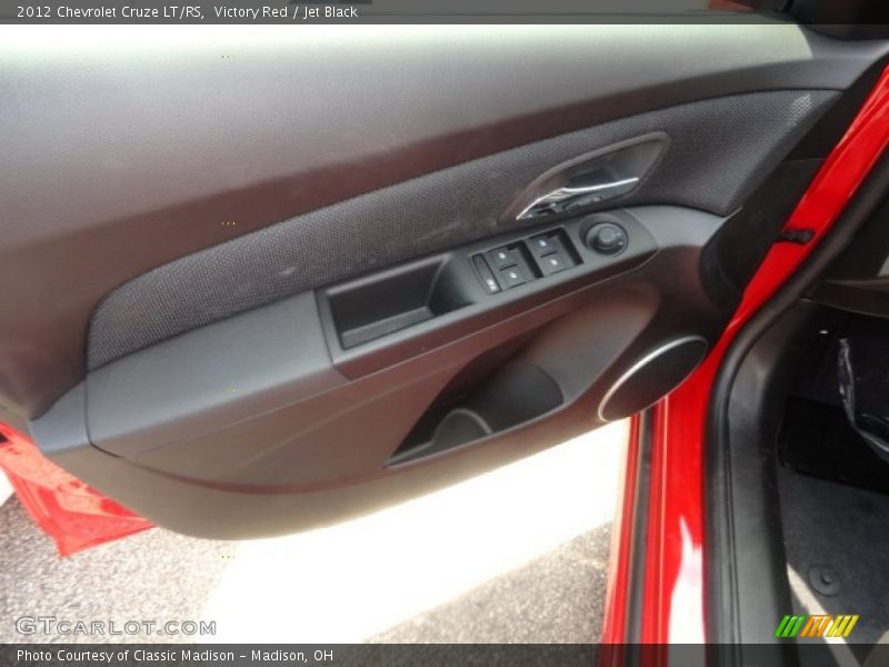 Victory Red / Jet Black 2012 Chevrolet Cruze LT/RS