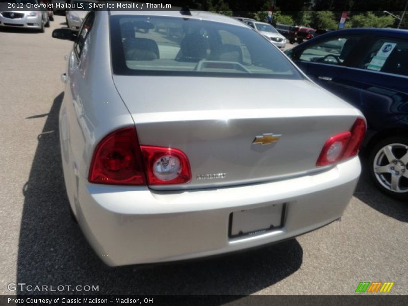 Silver Ice Metallic / Titanium 2012 Chevrolet Malibu LS