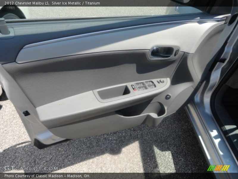 Silver Ice Metallic / Titanium 2012 Chevrolet Malibu LS