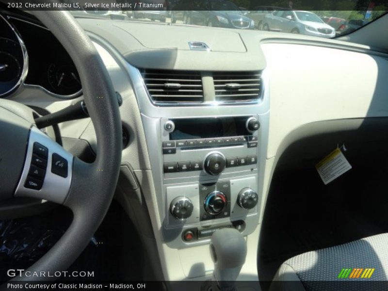 Silver Ice Metallic / Titanium 2012 Chevrolet Malibu LS