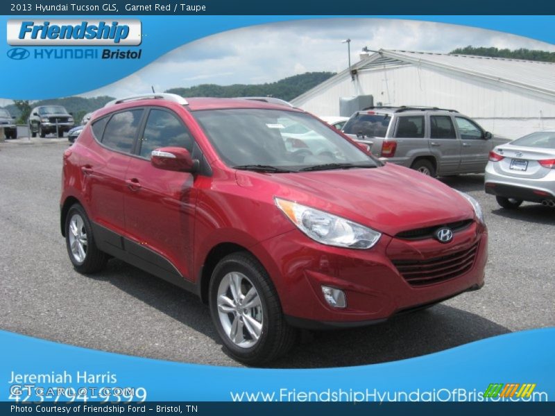 Garnet Red / Taupe 2013 Hyundai Tucson GLS