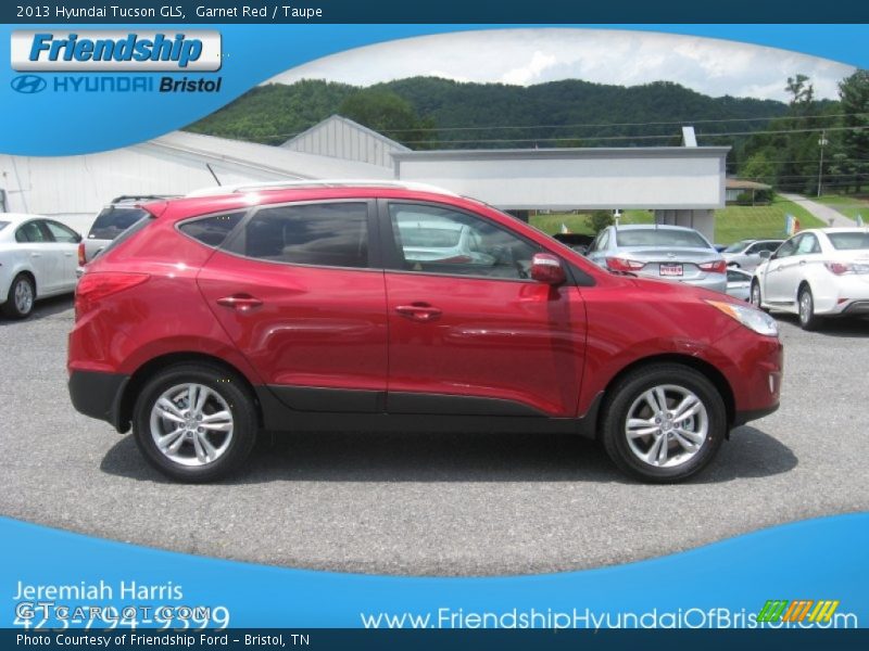 Garnet Red / Taupe 2013 Hyundai Tucson GLS