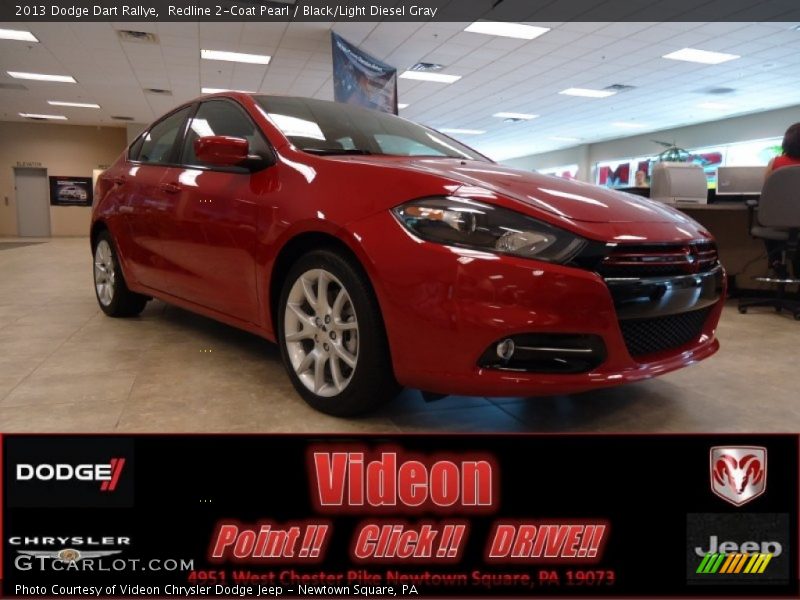 Redline 2-Coat Pearl / Black/Light Diesel Gray 2013 Dodge Dart Rallye