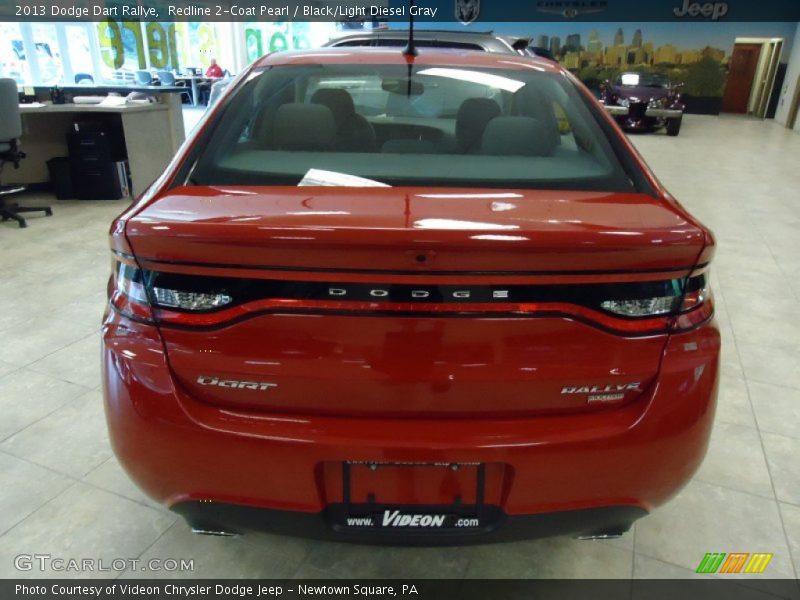 Redline 2-Coat Pearl / Black/Light Diesel Gray 2013 Dodge Dart Rallye