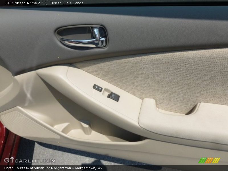 Tuscan Sun / Blonde 2012 Nissan Altima 2.5 S
