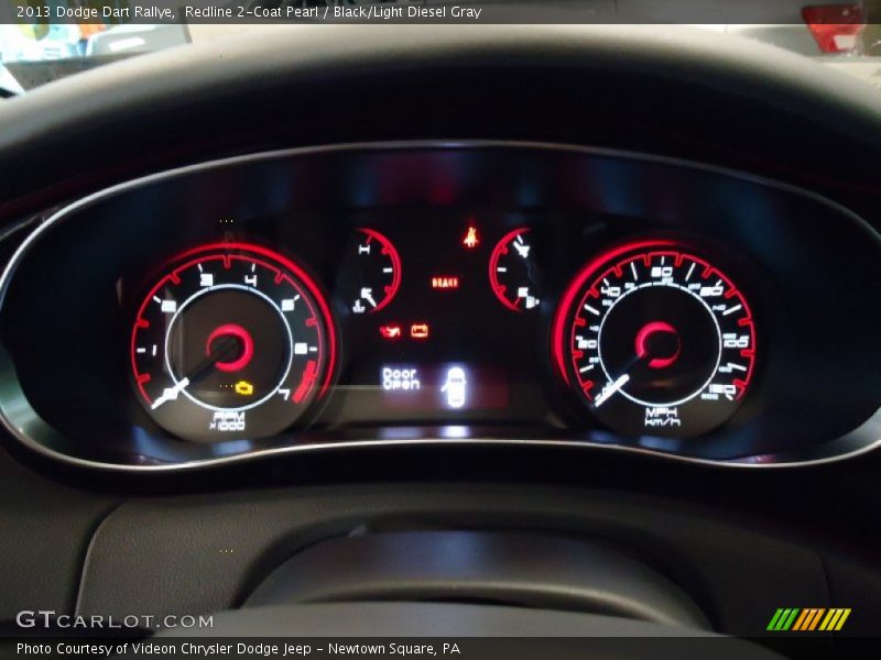 Redline 2-Coat Pearl / Black/Light Diesel Gray 2013 Dodge Dart Rallye