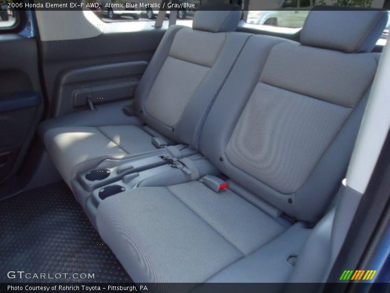 Rear Seat of 2006 Element EX-P AWD