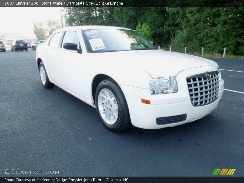 Stone White / Dark Slate Gray/Light Graystone 2007 Chrysler 300