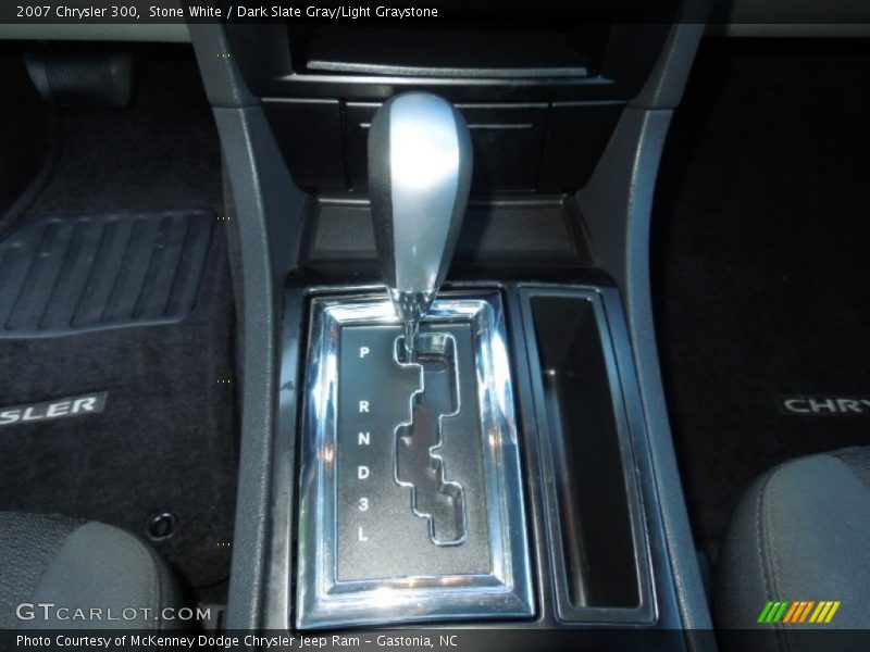 Stone White / Dark Slate Gray/Light Graystone 2007 Chrysler 300