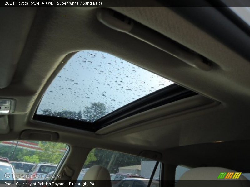 Super White / Sand Beige 2011 Toyota RAV4 I4 4WD