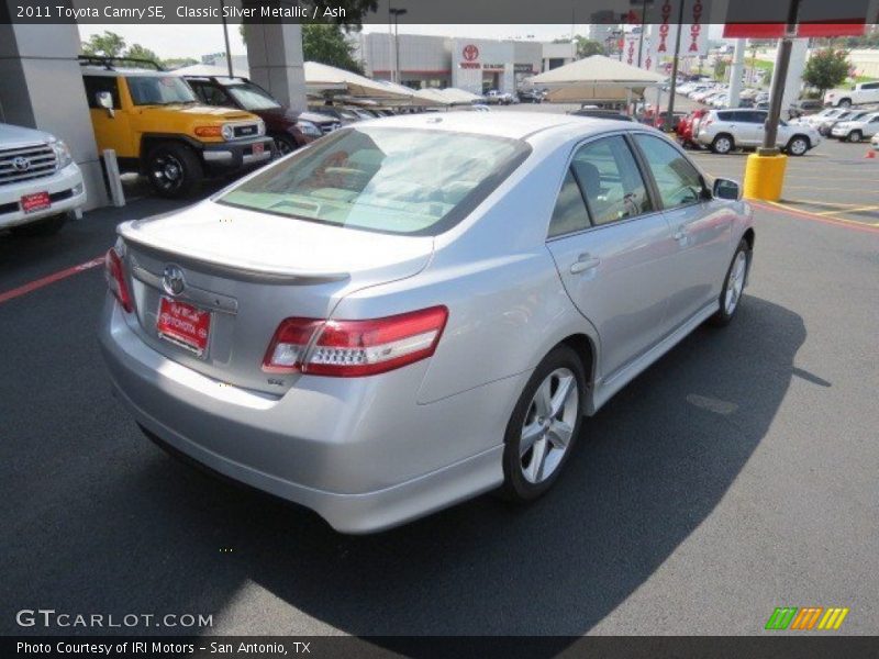 Classic Silver Metallic / Ash 2011 Toyota Camry SE