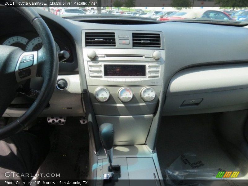 Classic Silver Metallic / Ash 2011 Toyota Camry SE