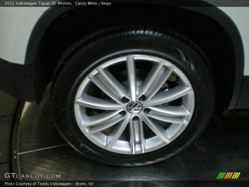 Candy White / Beige 2012 Volkswagen Tiguan SE 4Motion