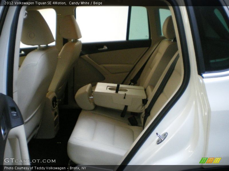 Candy White / Beige 2012 Volkswagen Tiguan SE 4Motion