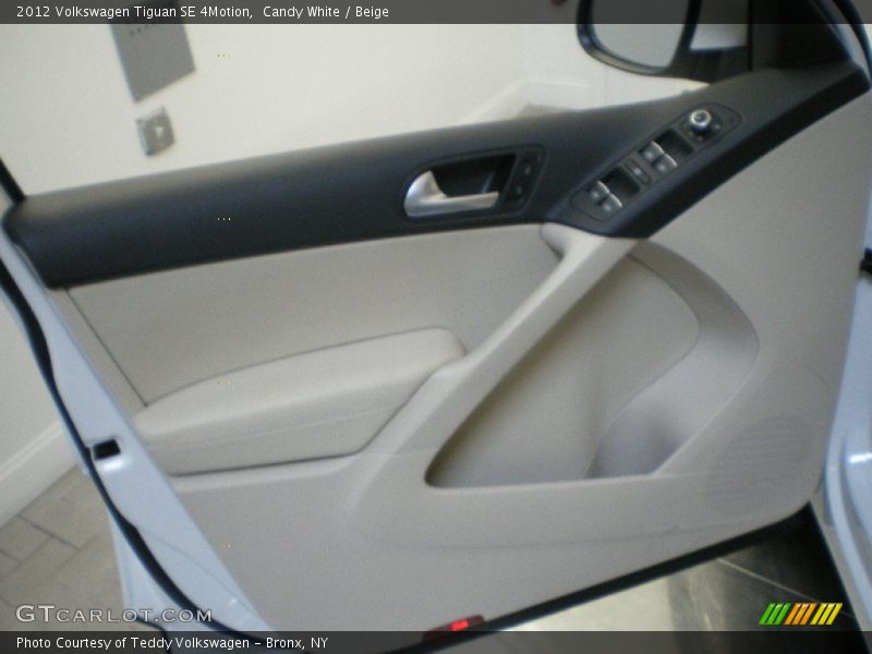 Candy White / Beige 2012 Volkswagen Tiguan SE 4Motion