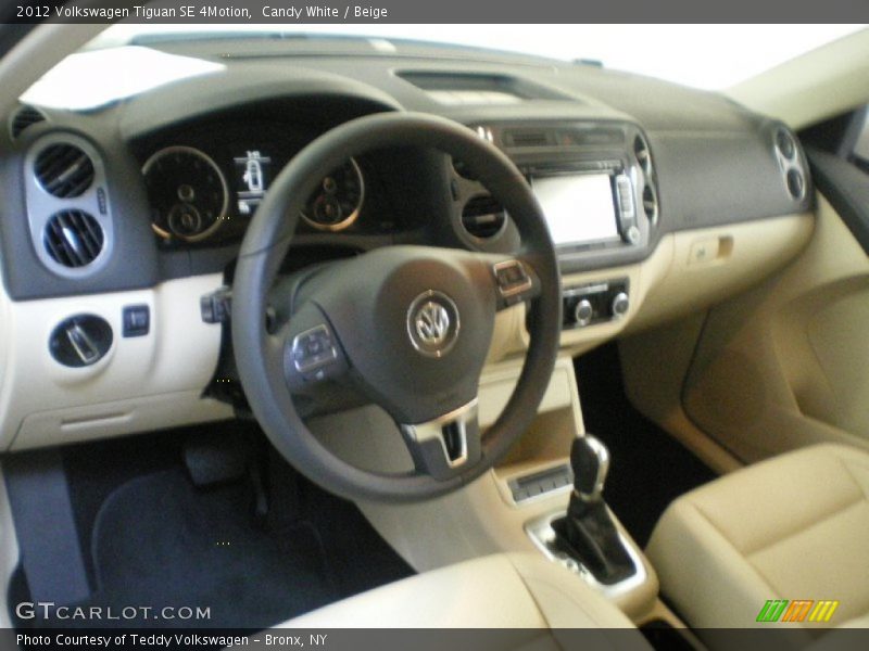 Candy White / Beige 2012 Volkswagen Tiguan SE 4Motion