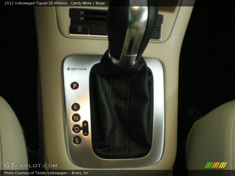 Candy White / Beige 2012 Volkswagen Tiguan SE 4Motion