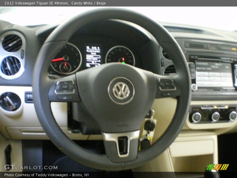 Candy White / Beige 2012 Volkswagen Tiguan SE 4Motion