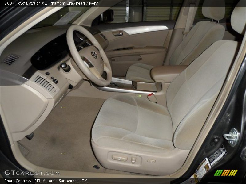 Phantom Gray Pearl / Ivory 2007 Toyota Avalon XL
