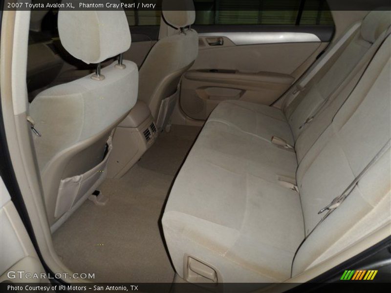 Phantom Gray Pearl / Ivory 2007 Toyota Avalon XL