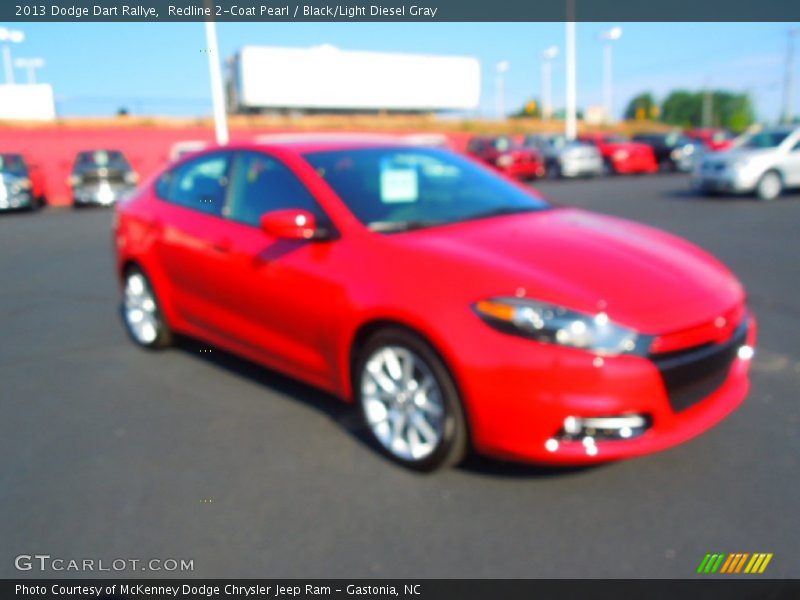 Redline 2-Coat Pearl / Black/Light Diesel Gray 2013 Dodge Dart Rallye