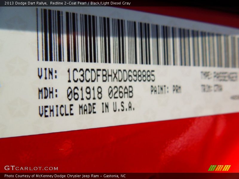 Redline 2-Coat Pearl / Black/Light Diesel Gray 2013 Dodge Dart Rallye