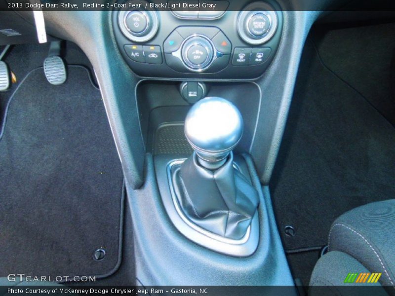 Redline 2-Coat Pearl / Black/Light Diesel Gray 2013 Dodge Dart Rallye