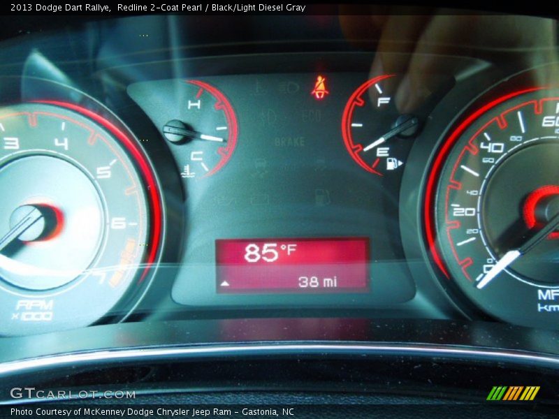 Redline 2-Coat Pearl / Black/Light Diesel Gray 2013 Dodge Dart Rallye