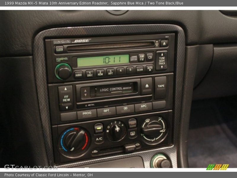 Controls of 1999 MX-5 Miata 10th Anniversary Edition Roadster