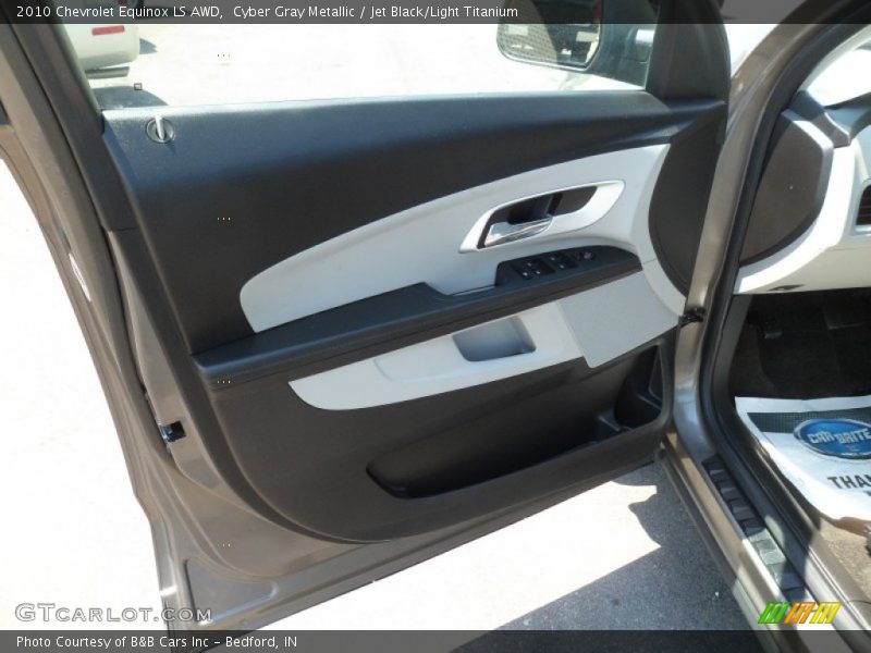 Cyber Gray Metallic / Jet Black/Light Titanium 2010 Chevrolet Equinox LS AWD