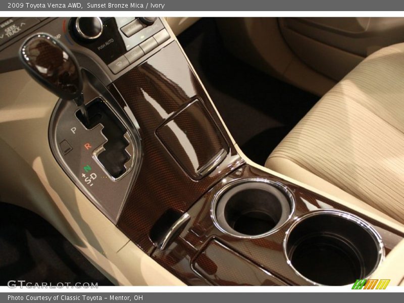 Sunset Bronze Mica / Ivory 2009 Toyota Venza AWD