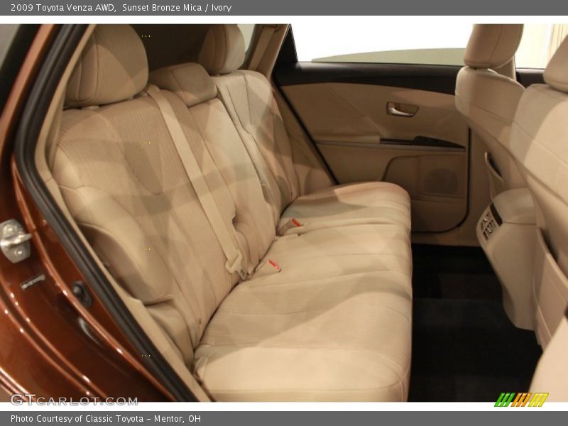 Sunset Bronze Mica / Ivory 2009 Toyota Venza AWD
