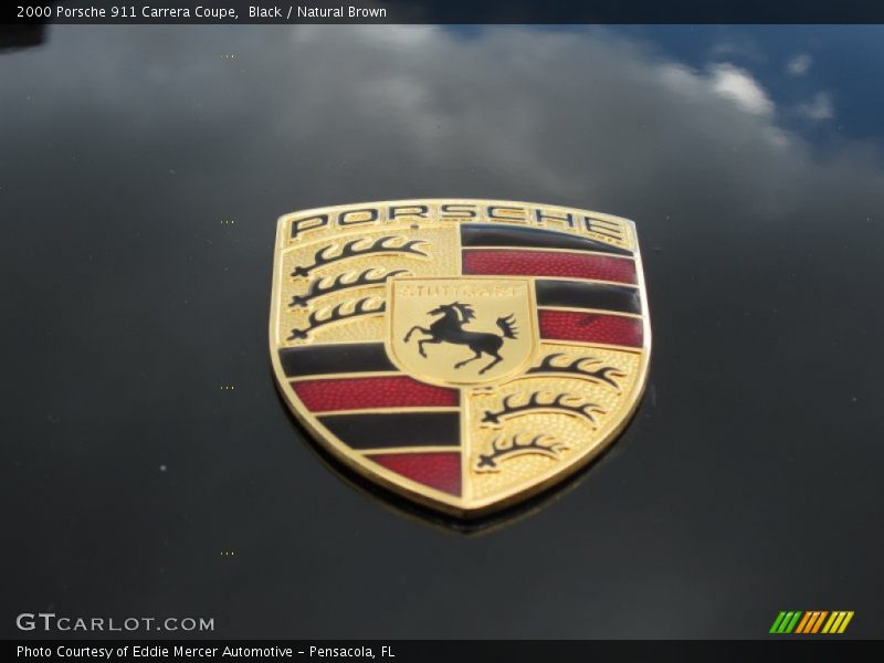 Porsche Crest - 2000 Porsche 911 Carrera Coupe