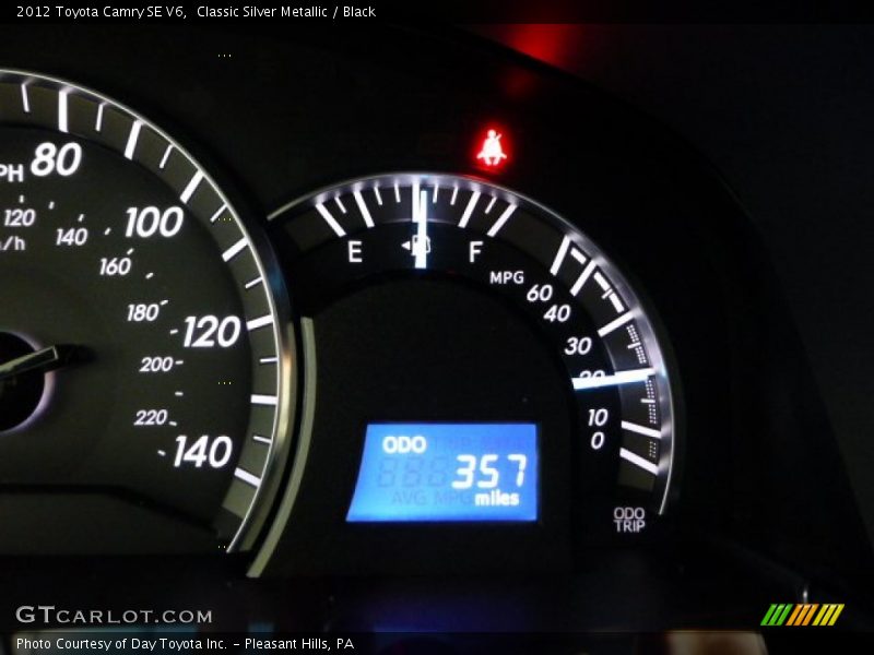 Classic Silver Metallic / Black 2012 Toyota Camry SE V6