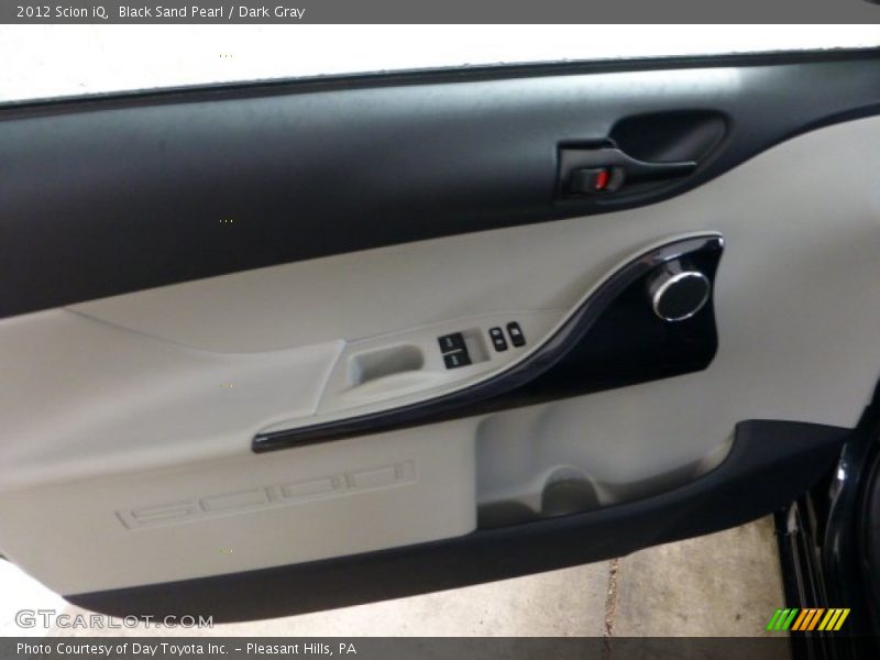 Door Panel of 2012 iQ 