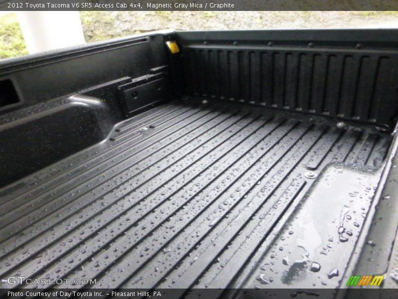 Magnetic Gray Mica / Graphite 2012 Toyota Tacoma V6 SR5 Access Cab 4x4