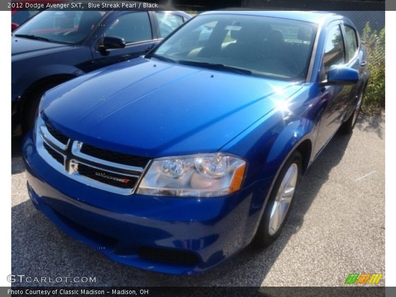 Blue Streak Pearl / Black 2012 Dodge Avenger SXT