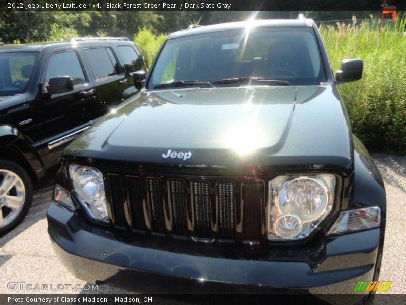 Black Forest Green Pearl / Dark Slate Gray 2012 Jeep Liberty Latitude 4x4