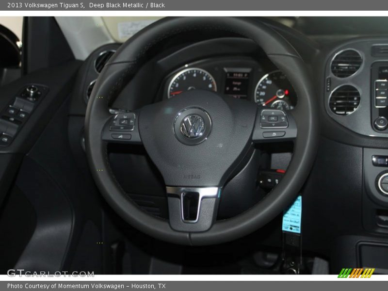  2013 Tiguan S Steering Wheel