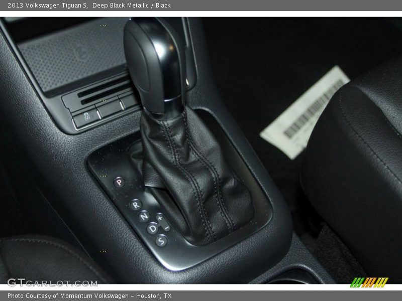  2013 Tiguan S 6 Speed Tiptronic Automatic Shifter