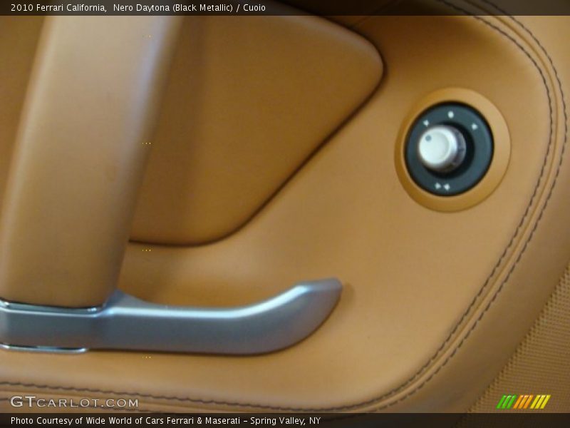 Nero Daytona (Black Metallic) / Cuoio 2010 Ferrari California