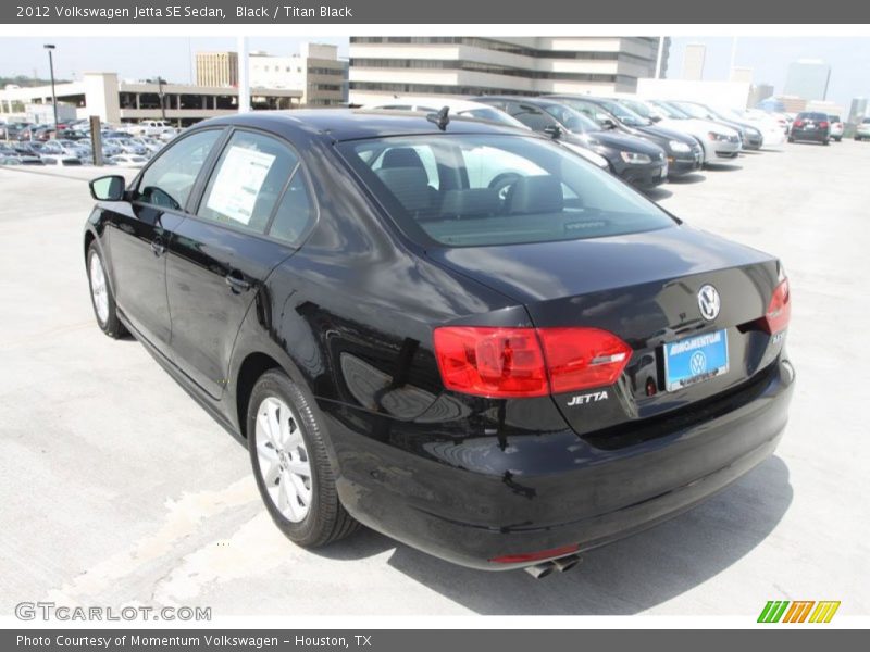 Black / Titan Black 2012 Volkswagen Jetta SE Sedan