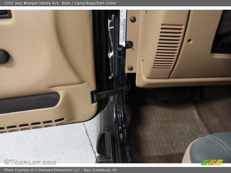 Black / Camel Beige/Dark Green 2002 Jeep Wrangler Sahara 4x4
