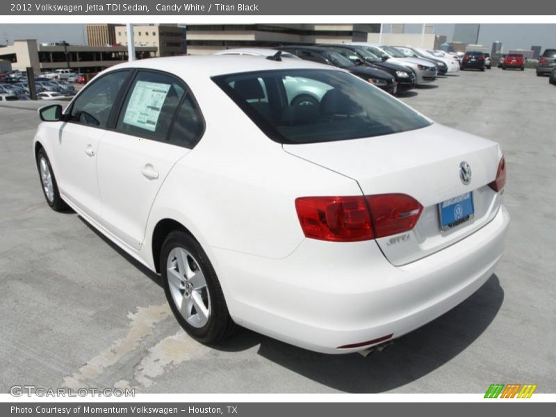 Candy White / Titan Black 2012 Volkswagen Jetta TDI Sedan